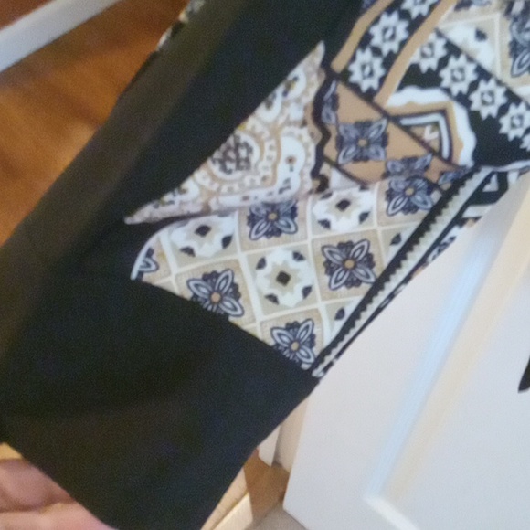 Blouse - Picture 4 of 5